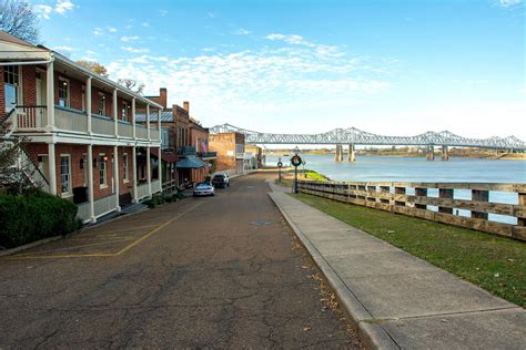 8 Adorable Small Towns In Mississippi Worldatlas