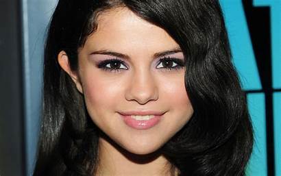 Selena Gomez Wallpapers Face Naturally Fanpop Erica