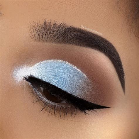 Beauty Tips And Tricks For All Ages Blue Eye Makeup Blue Makeup Eye Makeup Tips