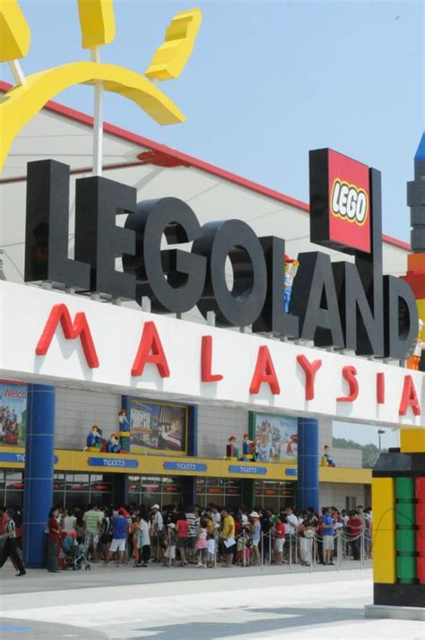 Brick Star More Guests Visit Legoland Malaysia Before The Grand Opening