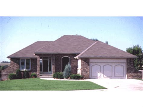 Ranch House Porch Addition Ranch House With Hip Roof