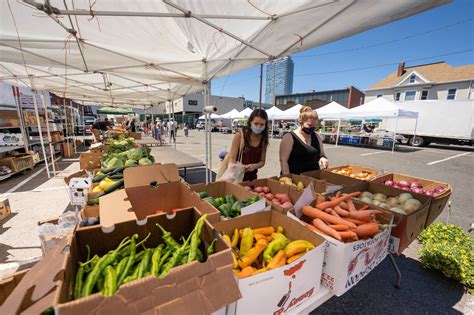 Ct Farmers Market Roundup Where To Find The Best Local Fruits And Veggies