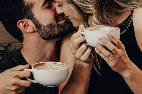couples drinking coffee coffee drinks coffee lover tea cups