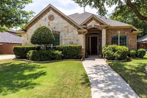 Flowers were not from ava's as paid for. 721 Crestfield Dr, Flower Mound, TX 75022 - 3 Bed, 3 Bath ...