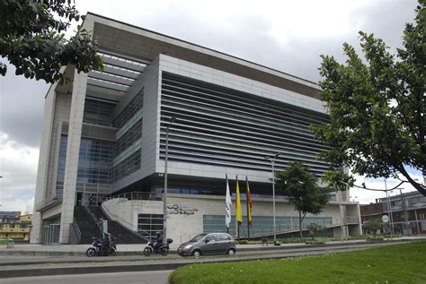 Bogotá junio 17 de 2021. Sede y Centro Empresarial Kennedy - Cámara de Comercio de ...