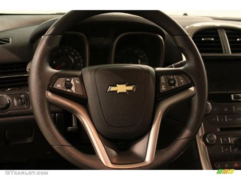 2013 Chevrolet Malibu ECO Steering Wheel Photos | GTCarLot.com