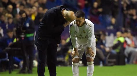 Op deze pagina worden alle blessures als ook schorsingen en afwezigheden van de speler getoond. Eden Hazard victime d'une nouvelle blessure: les chances ...