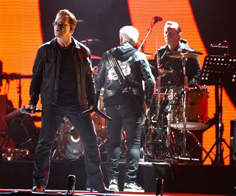 u2 sombras e Árvores altas blog the showman the best thing about you is me e summer of