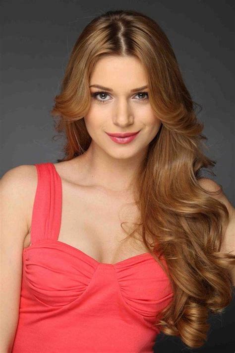 Lia Sinchevici New Face On GB Shelley Hennig Nina Agdal Female Actresses Ginger Hair Hair