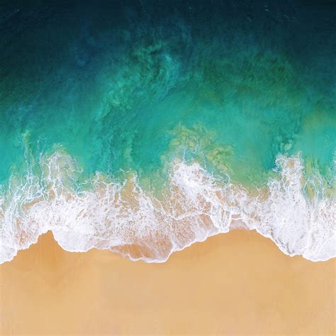 However, this is where several iphone users are running into issues: Grab the iOS 11 Default Wallpaper