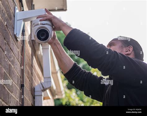 Man Installing Cctv Hi Res Stock Photography And Images Alamy