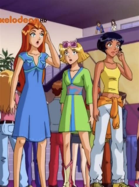 Pin By Gigi Here On Totl Sps Spy Outfit Cartoon Outfits Totally Spies