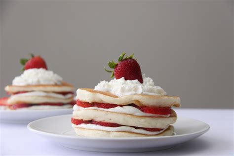 Your guests' tastebuds will think they've died and gone to a tropical paradise. Strawberry Shortcake Pancakes