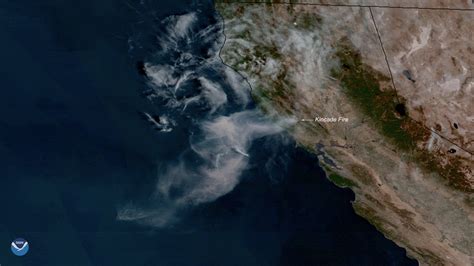What Californias Kincade Wildfire Looks Like From Space Time