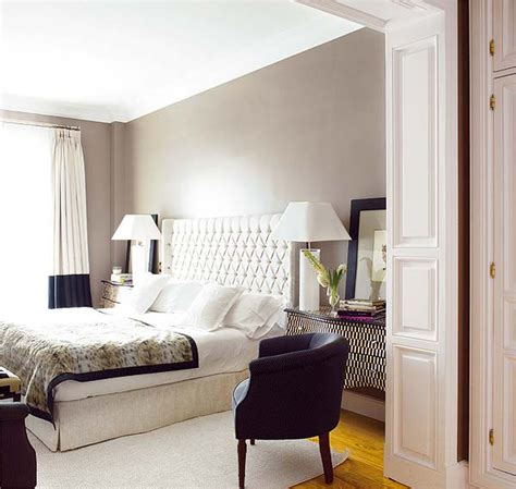 They can be painted indoors or outdoors and make a big impact. neutral bedroom paint colors 16 - Viral Decoration