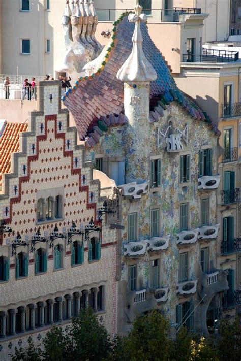Antoni Gaudi No Way To Be Indifferent Designdestinations Gaudi