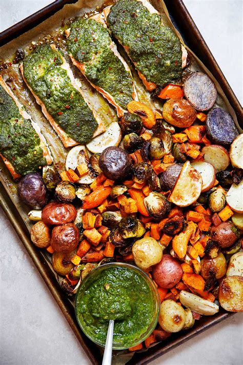 Sheet pan dinners are just about the most brilliant weeknight solution around. 20 Healthy Sheet Pan Dinners For Busy Weeknights - Healthy ...