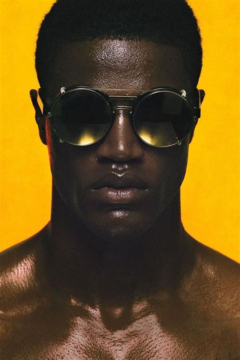 32 Fashion Tips For Dark Skinned Guys Portrait Photography Men Dark