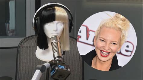 Top The Real Face Of Sia Update Countrymusicstop Com