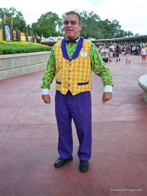 Top 10 Walt Disney World Parks Cast Member Costumes Disney Dining