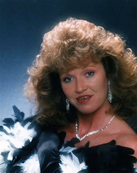 15 Glamour Shots That Took It To The Next Level