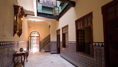 Casa móvil de madera en sevilla de 32 m2, nuevo a estrenar, consulte otras medidas. Casas de lujo en venta en Triana, Sevilla | Buhaira Consulting