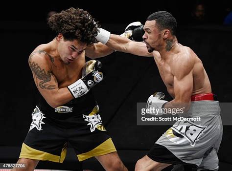 Big Knockout Boxing Photos And Premium High Res Pictures Getty Images