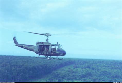 Bell Uh 1h Iroquois 205 Usa Army Aviation Photo 0529490