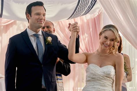 Becca Tobin Jake Epstein Try To Plan A Wedding With Meddling Mothers In Law In Hallmark