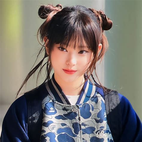 Lee Joo Young, New Jeans Style, 80s And 90s Fashion, Small Drawings