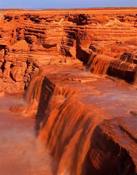 8 Waterfalls In The Us Worth Traveling For Grand Falls Beautiful Waterfalls Places To See
