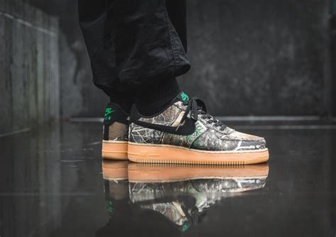 The movie i saw the week before, contact , featured clips of. Nike Air Force 1 Low "Realtree Camo" Review