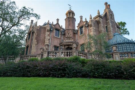 The Haunted Mansion At The Magic Kingdom Disney Park In Orlando Florida