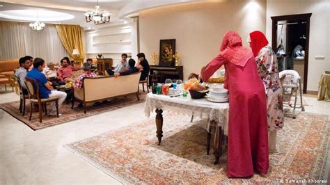 Gambar Mewarnai Putri Hijab Bercadar Jilbab Gucci
