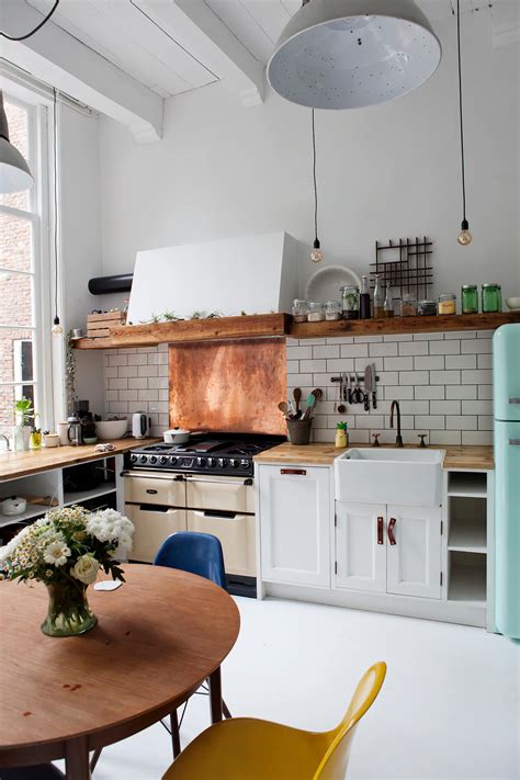 34 Best Vintage Kitchen Decor Ideas And Designs For 2021