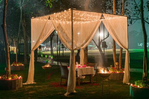 Romantic Open Air Cabana Dinner In Gurgaon Delhi Ncr