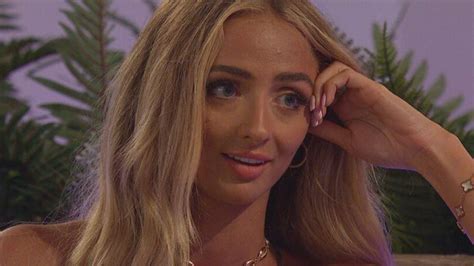 love island fans call out abi moores after she s seen with ex mitch taylor dexerto