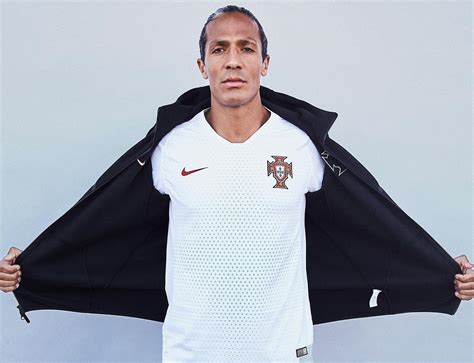 Portugal kit url dream league soccer. Portugal 2018 World Cup Nike Away Kit | 17/18 Kits ...