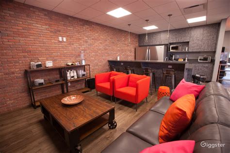 Large Open Loft And Office Space Minutes From Nyc Rent This Location On