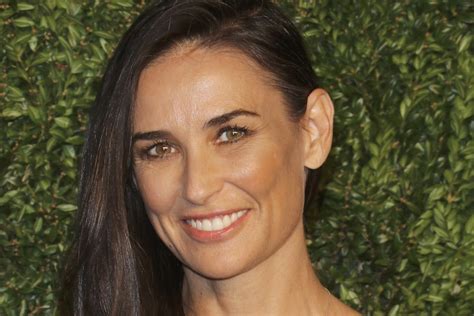 Demi Moore Reveals She Is Missing Her Front Teeth Marie Claire Australia