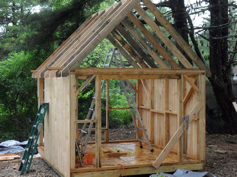 Our building a pole barn guide includes online tools, drawings, and instructions. Roof: Interesting Shed Roof Framing With Best Wooden ...