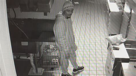Burglar Breaks Into Taco Bell And Cooks A Meal Youtube