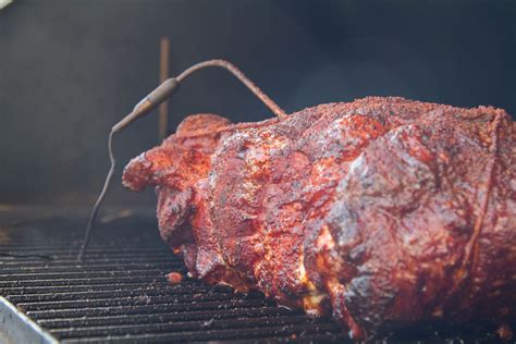 Sliced Smoked Pork Shoulder