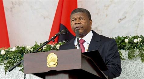 Novo Governo De Angola Toma Posse