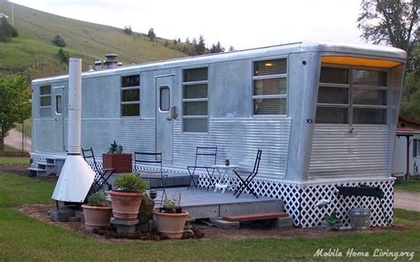 An Unbelievable 1959 Spartan Imperial Mansion Mobile Home Living
