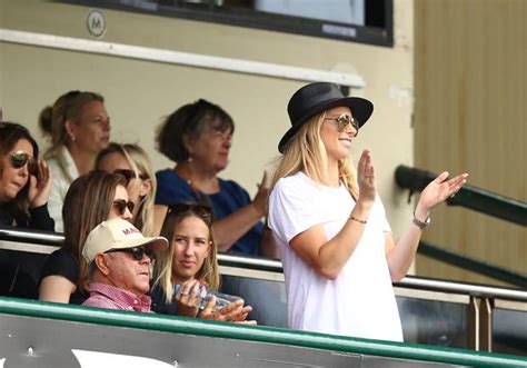 Quinton De Kock Allegedly Made Comments About David Warners Wife