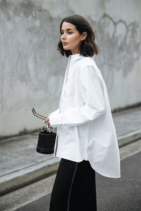 Women S Fashion Trivia Questions White Shirt Outfits Oversized
