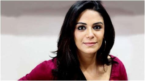 Mona Singh Finds Love Again Actress Reportedly Dating A South Indian