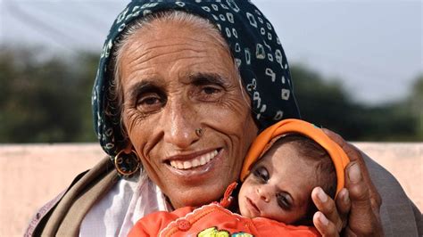 10 Oldest Mothers In The World Updated 2020 Oldest Or