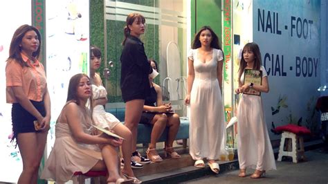 4k Vietnam Saigon Midnight Street Scenes So Many Pretty Ladies Youtube